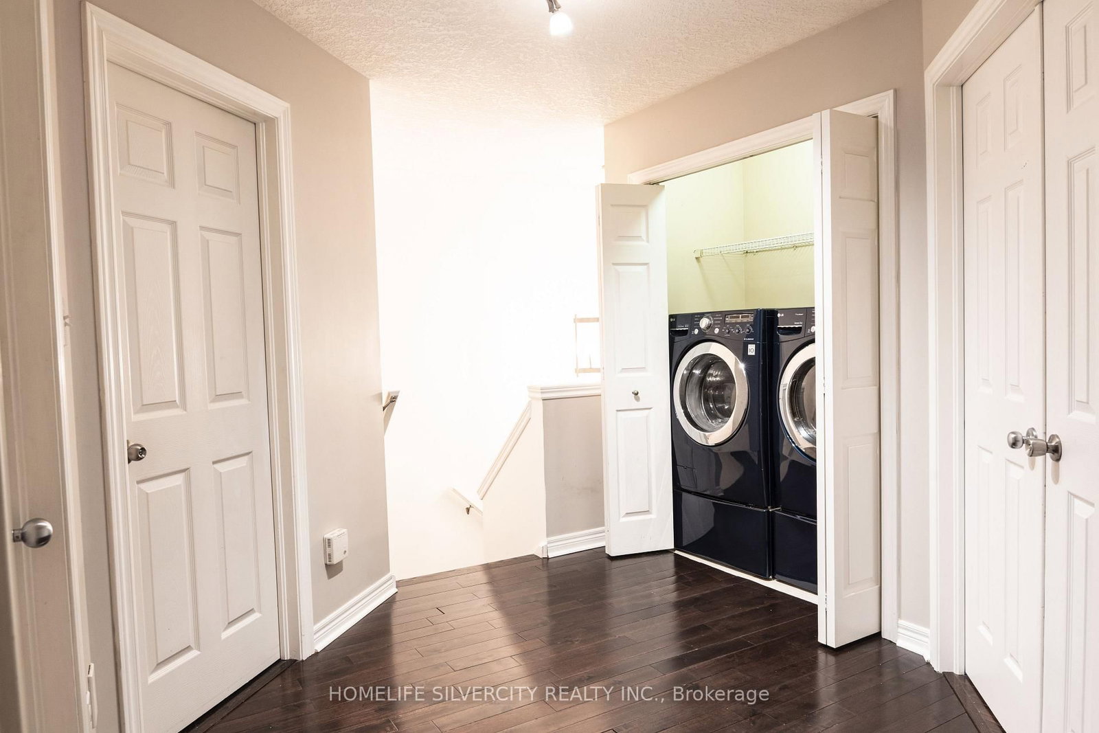 685 North Leaksdale Circle • London South, ON photo 35