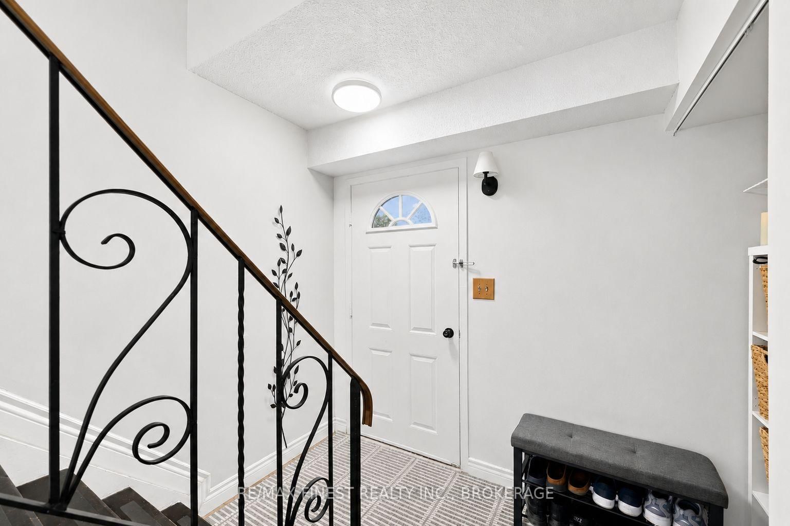 944 Uxbridge Crescent • Kingston, ON photo 18