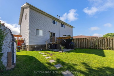 944 Uxbridge Crescent • Kingston, ON photo 5