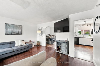 944 Uxbridge Crescent • Kingston, ON photo 9