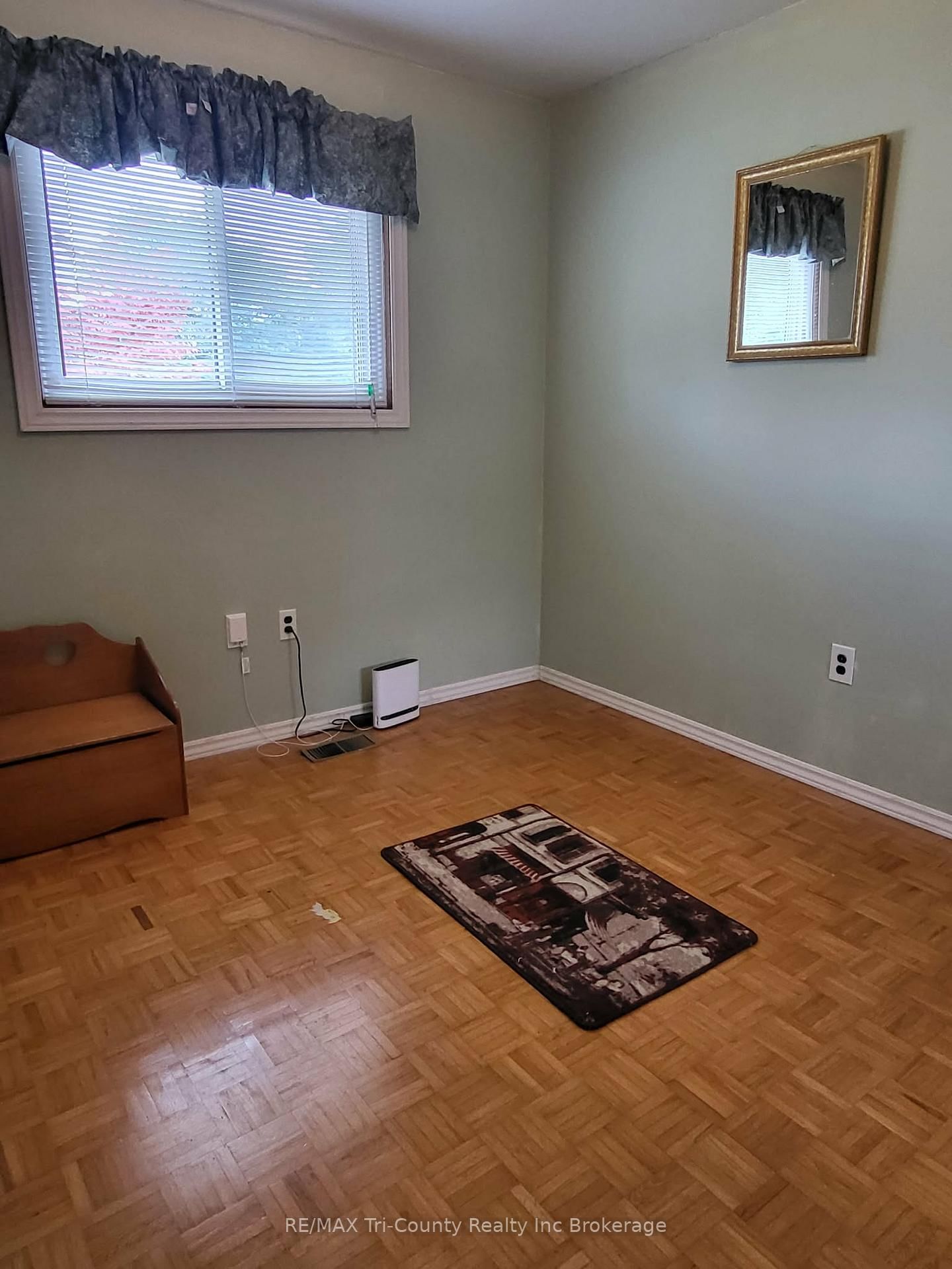 446 Norwich Avenue • Woodstock, ON photo 10