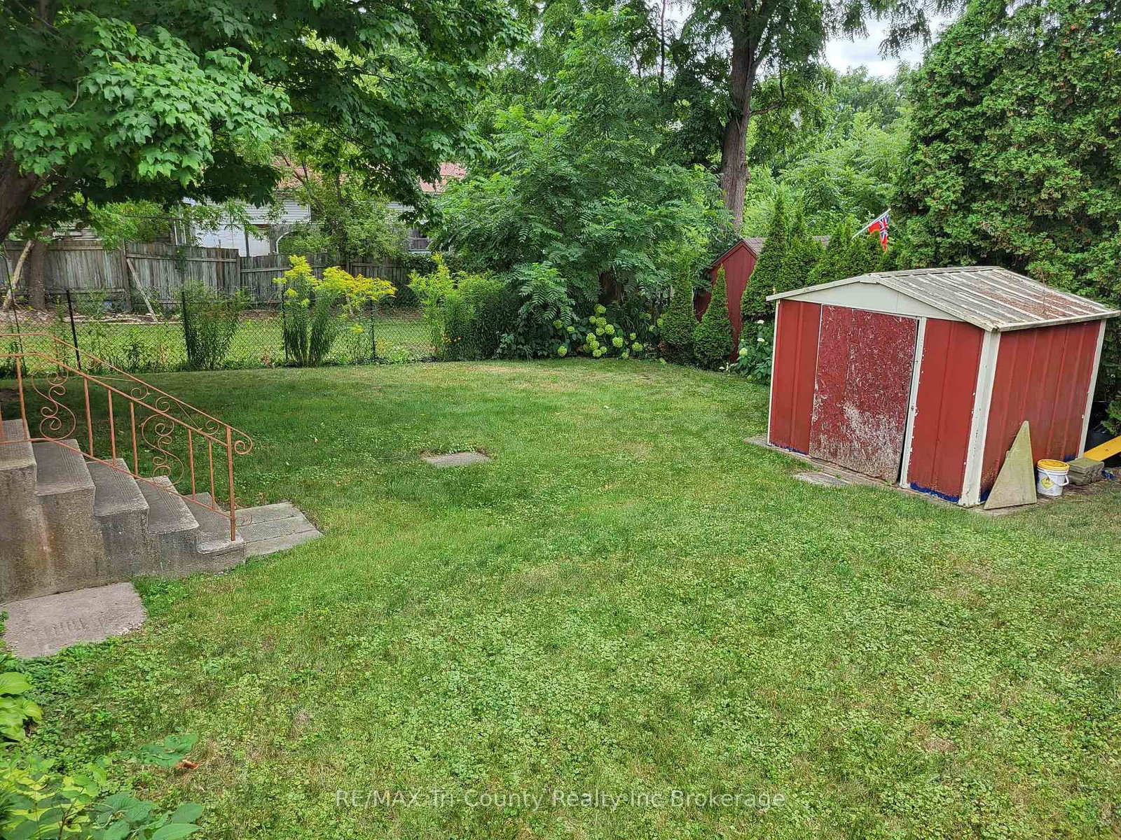 446 Norwich Avenue • Woodstock, ON photo 21