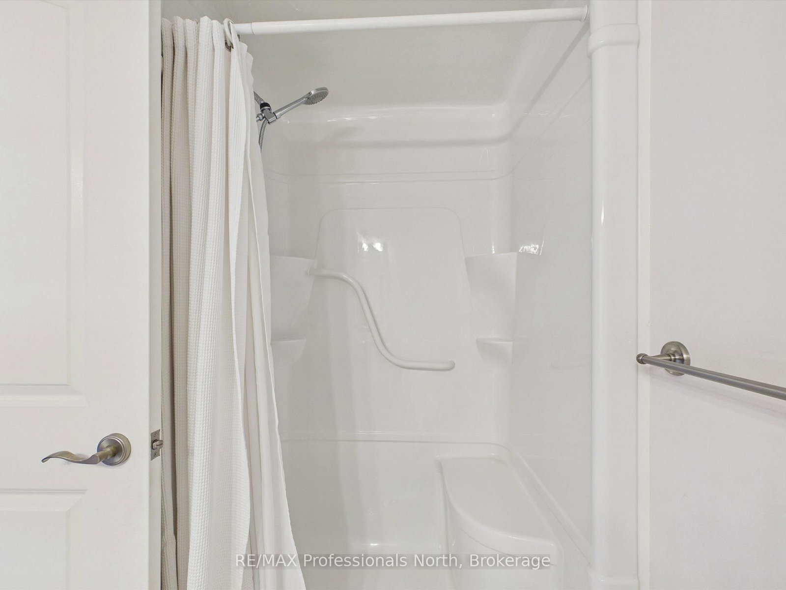 10A Kimberley Avenue • #501 • Bracebridge, ON photo 19