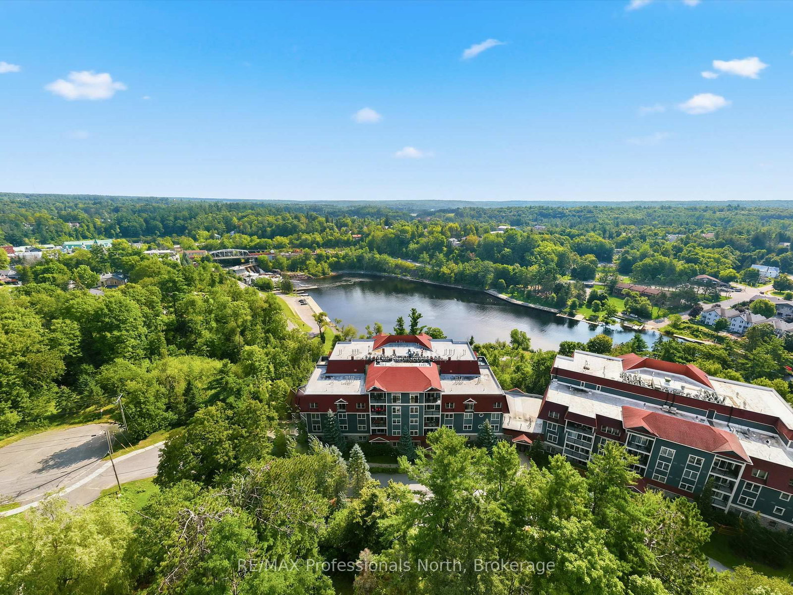 10A Kimberley Avenue • #501 • Bracebridge, ON photo 43