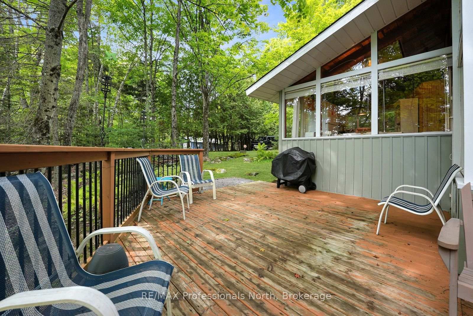 1041 Penny Lane • Dysart et al, ON photo 25