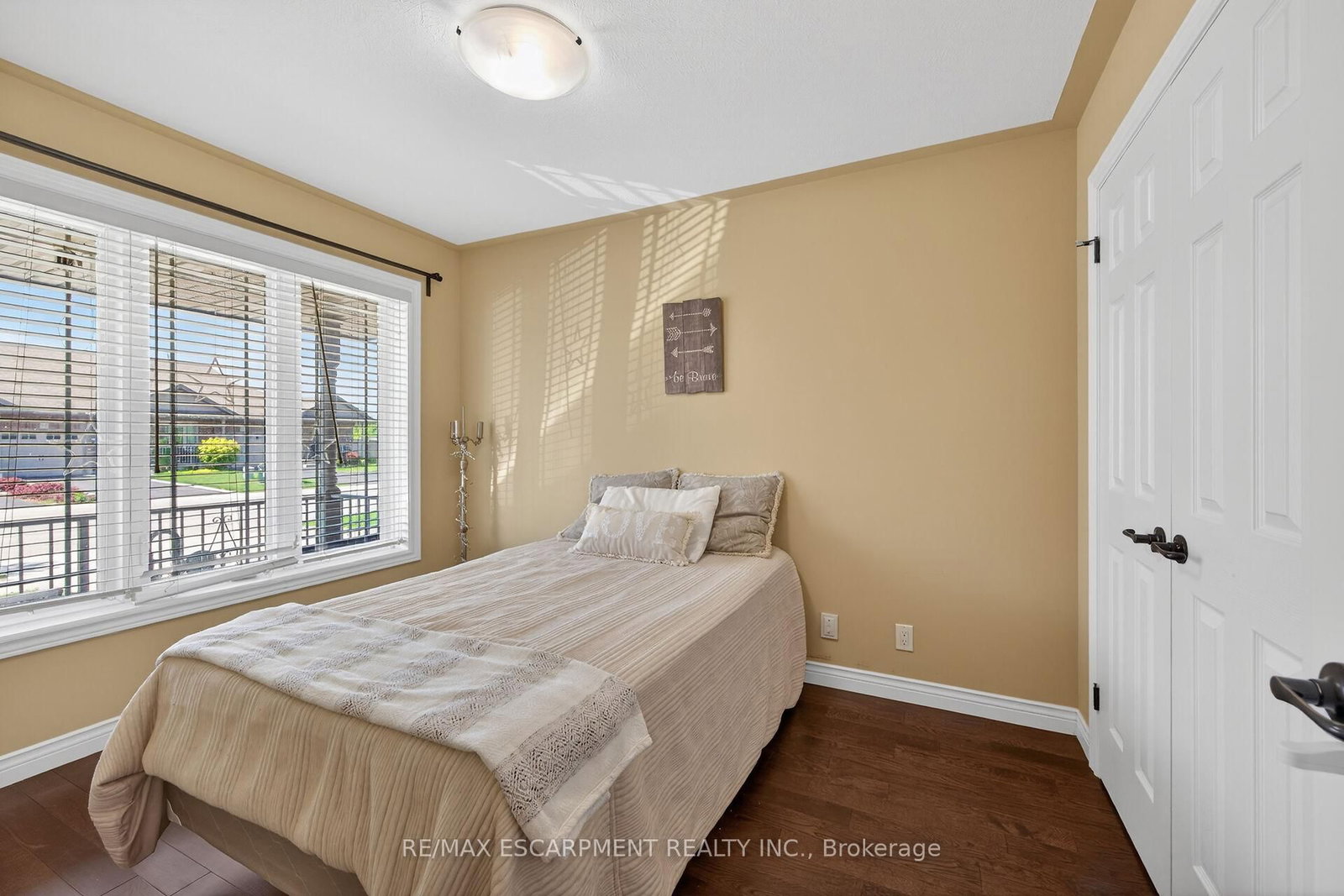 10 Emily Street • Haldimand, ON photo 9