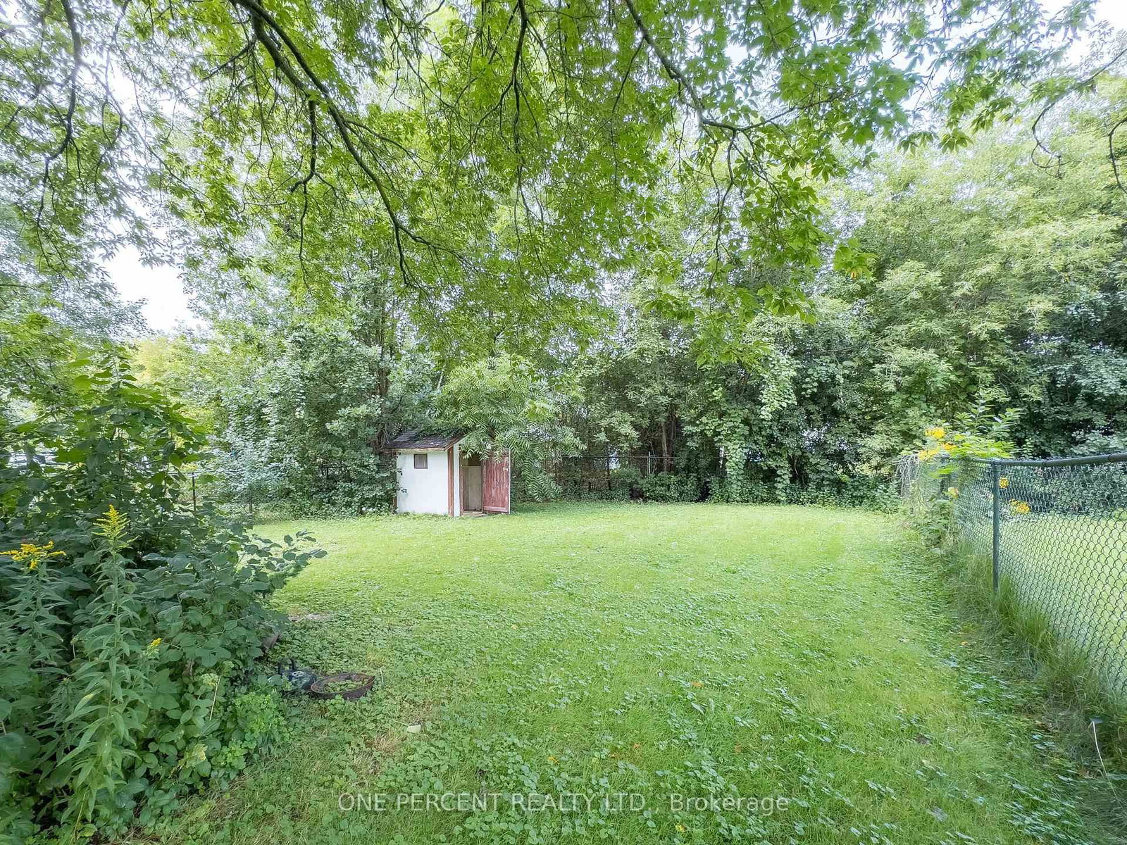 16 DALY Street • Kingston, ON photo 23
