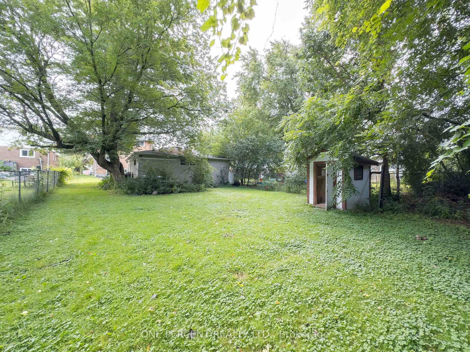 16 DALY Street • Kingston, ON photo 24