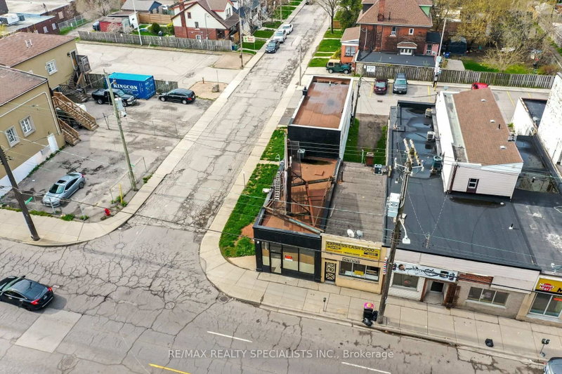 Apt 1 - 1064 Barton Street