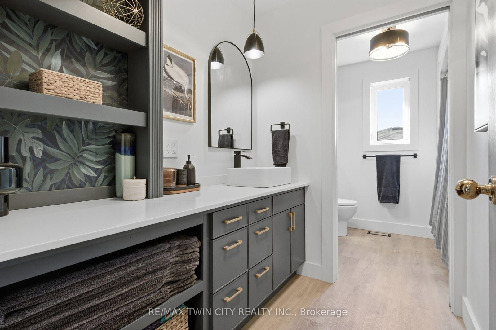 445 Sherring Street • Cambridge, ON photo 33