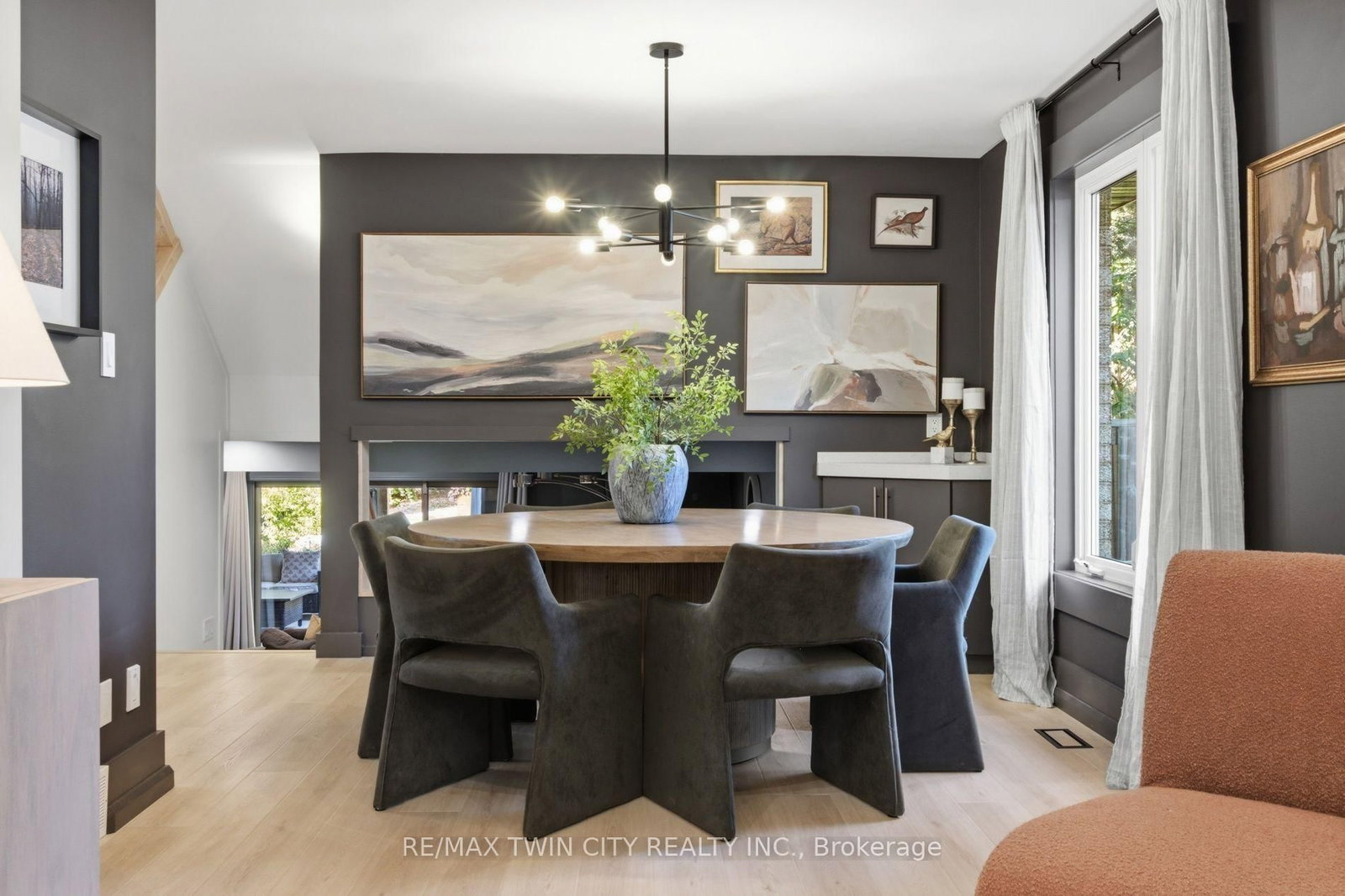 445 Sherring Street • Cambridge, ON photo 9
