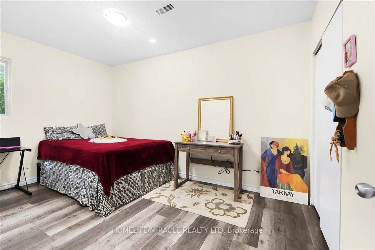 150 Bankside Drive • Kitchener, ON photo 24