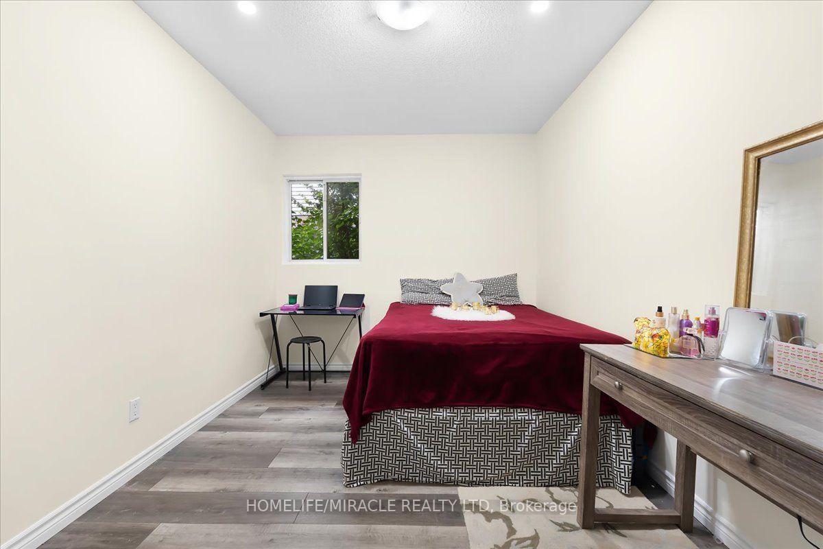 150 Bankside Drive • Kitchener, ON photo 25