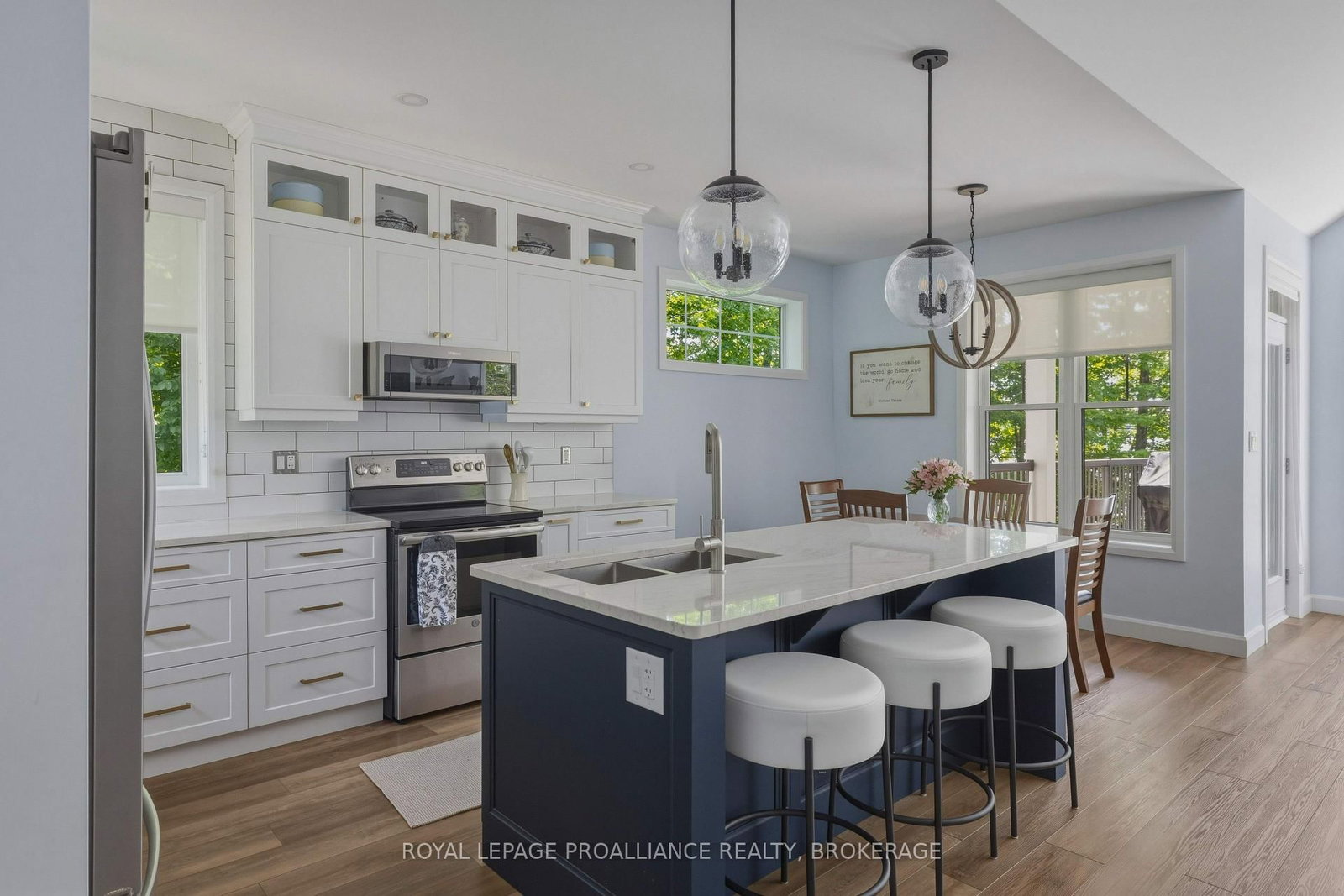 3842 Hideaway Lane • Battersea, ON photo 12