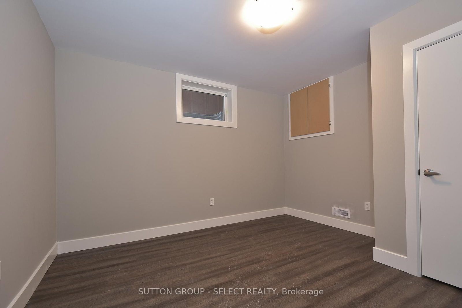 1566 Nairn Avenue • London East, ON photo 17