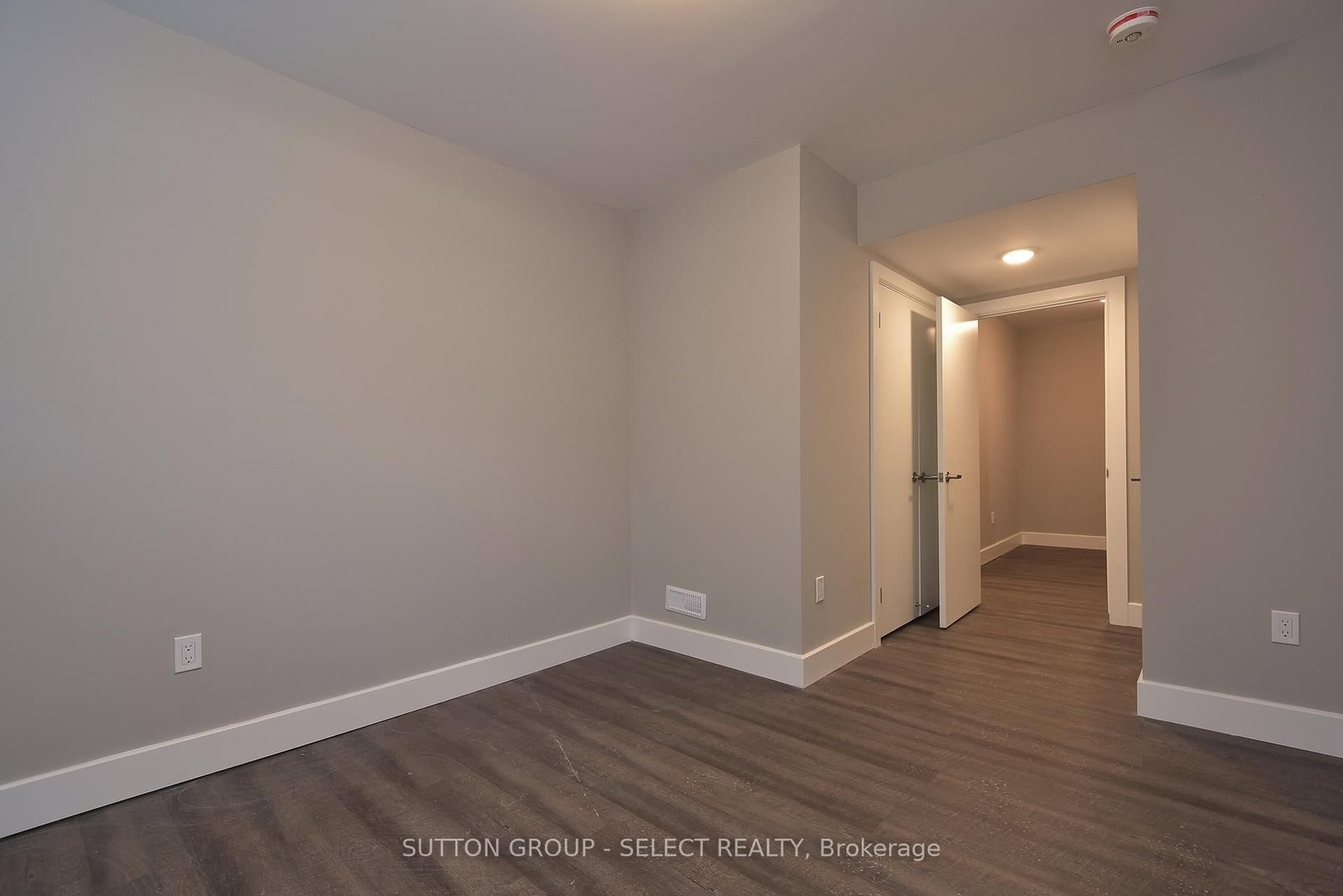 1566 Nairn Avenue • London East, ON photo 21