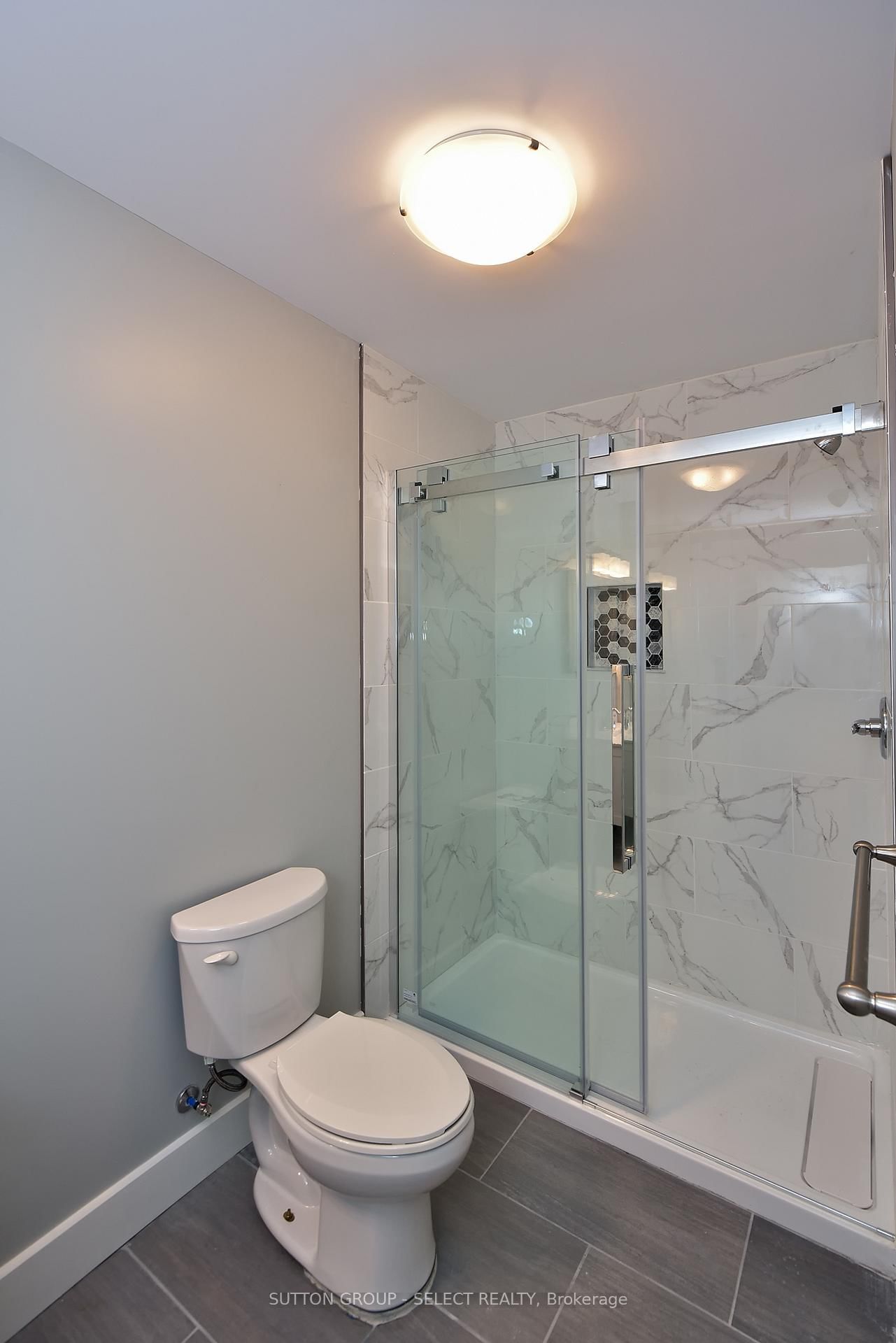 1566 Nairn Avenue • London East, ON photo 22