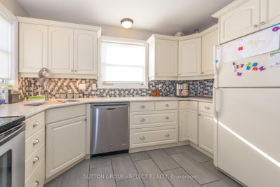1566 Nairn Avenue • London East, ON photo 3
