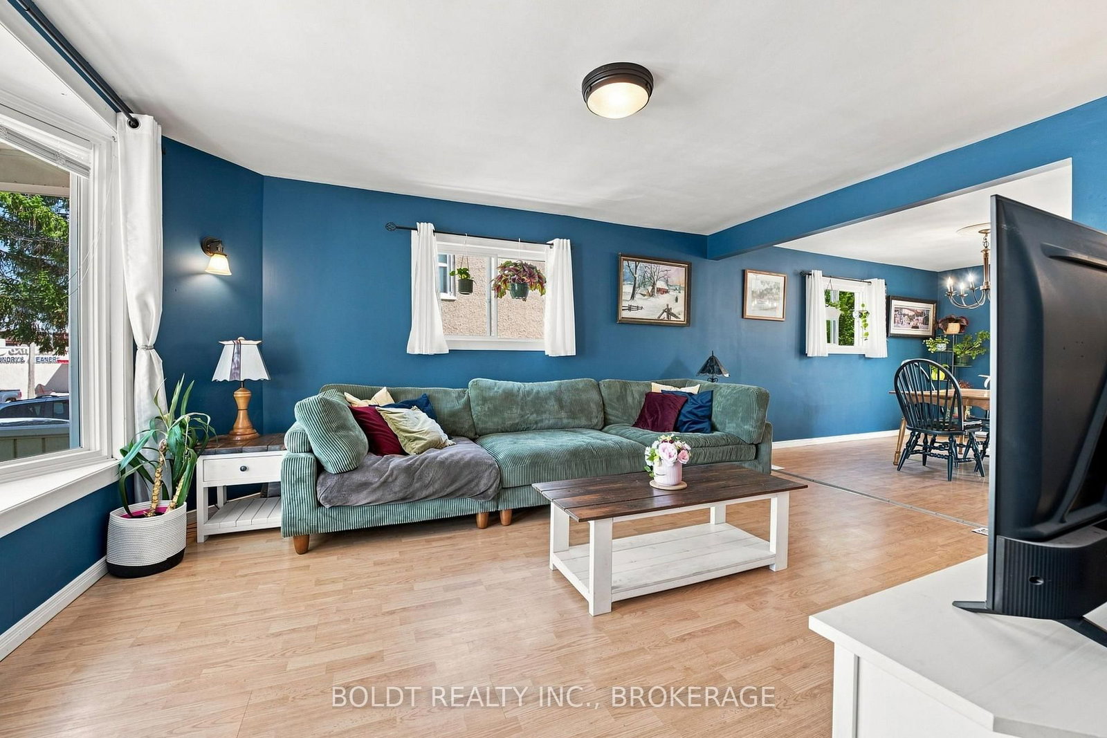 54 Eastchester Avenue • St. Catharines, ON photo 11