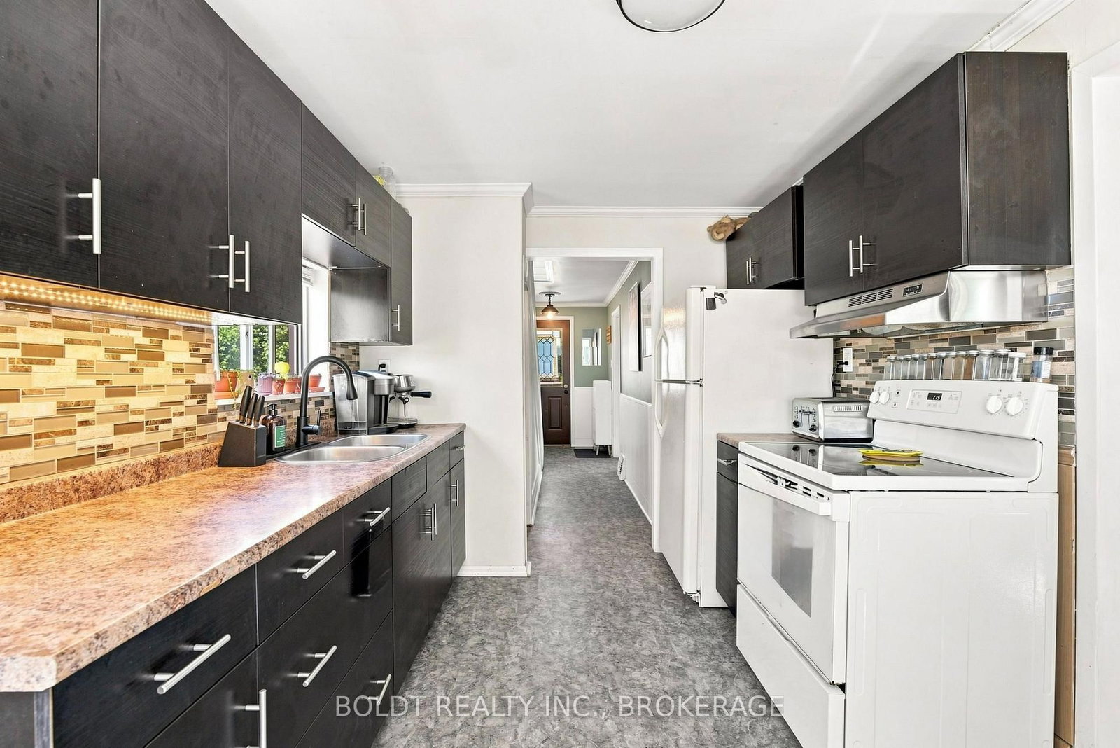 54 Eastchester Avenue • St. Catharines, ON photo 21