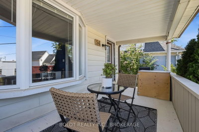 54 Eastchester Avenue • St. Catharines, ON photo 3