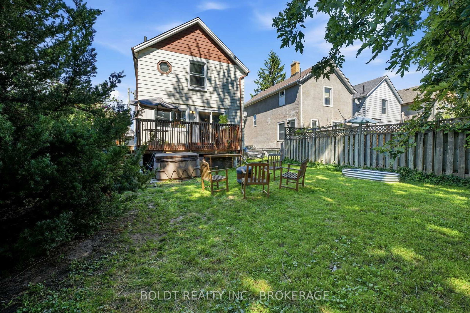 54 Eastchester Avenue • St. Catharines, ON photo 4