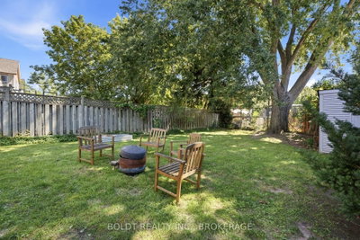 54 Eastchester Avenue • St. Catharines, ON photo 5