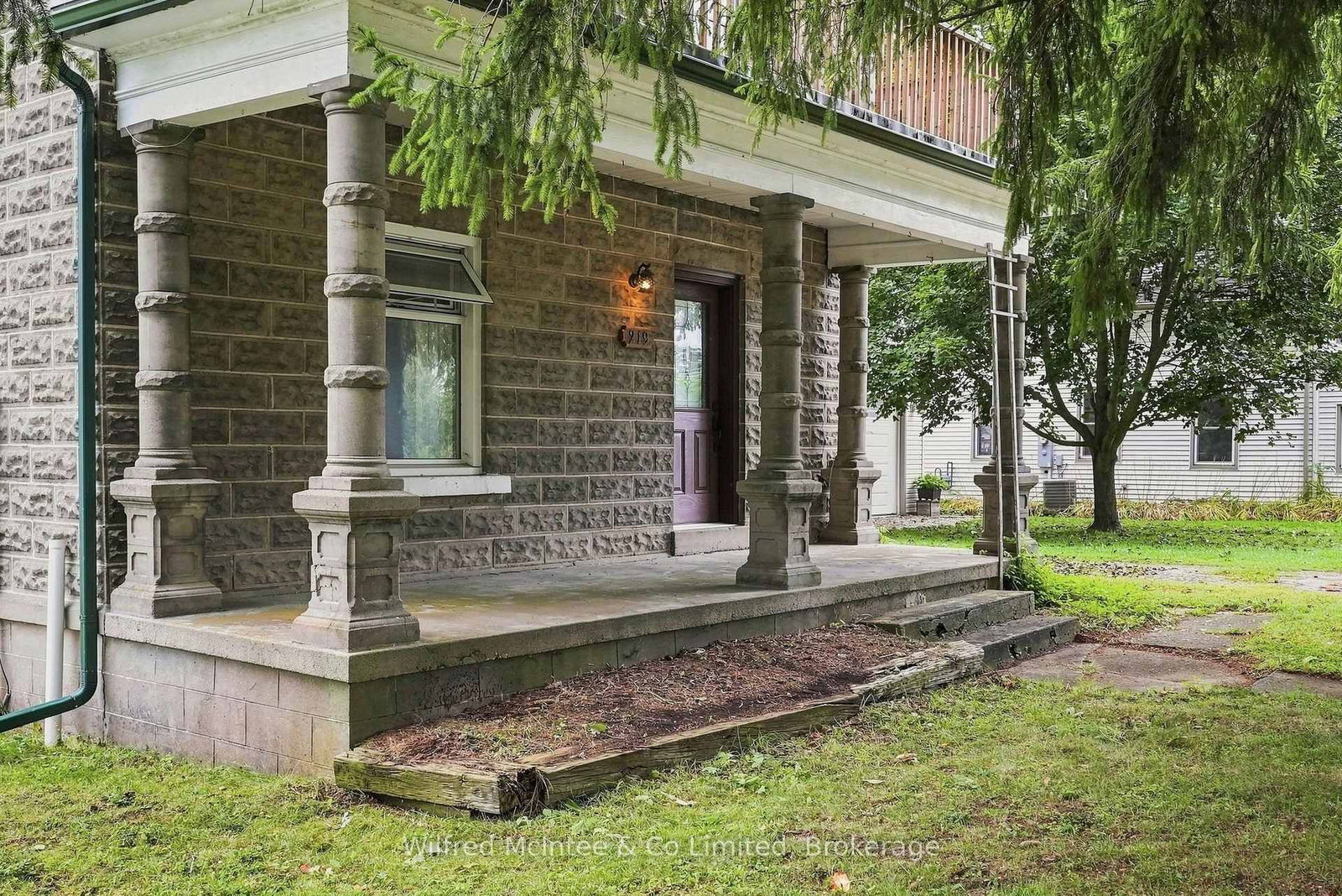 219 Victoria Street S • Arran-Elderslie, ON photo 4