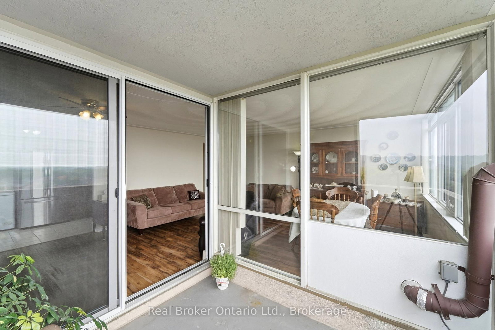 40 Harrisford Street • #908 • Hamilton, ON photo 10