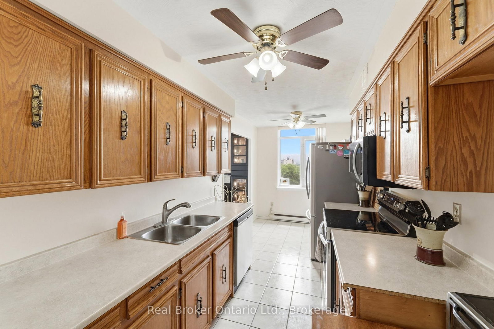 40 Harrisford Street • #908 • Hamilton, ON photo 12
