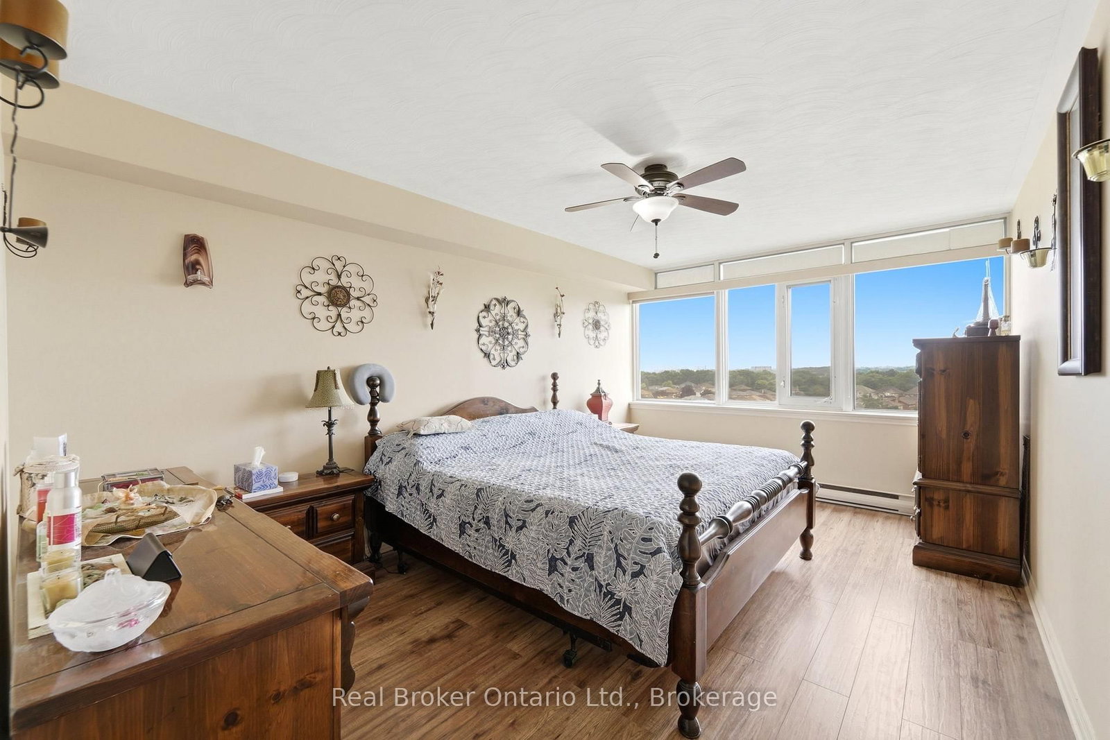 40 Harrisford Street • #908 • Hamilton, ON photo 18
