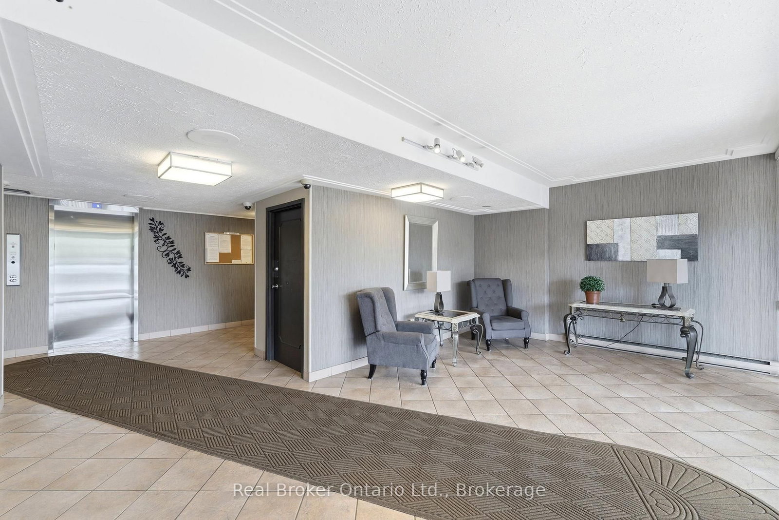 40 Harrisford Street • #908 • Hamilton, ON photo 3