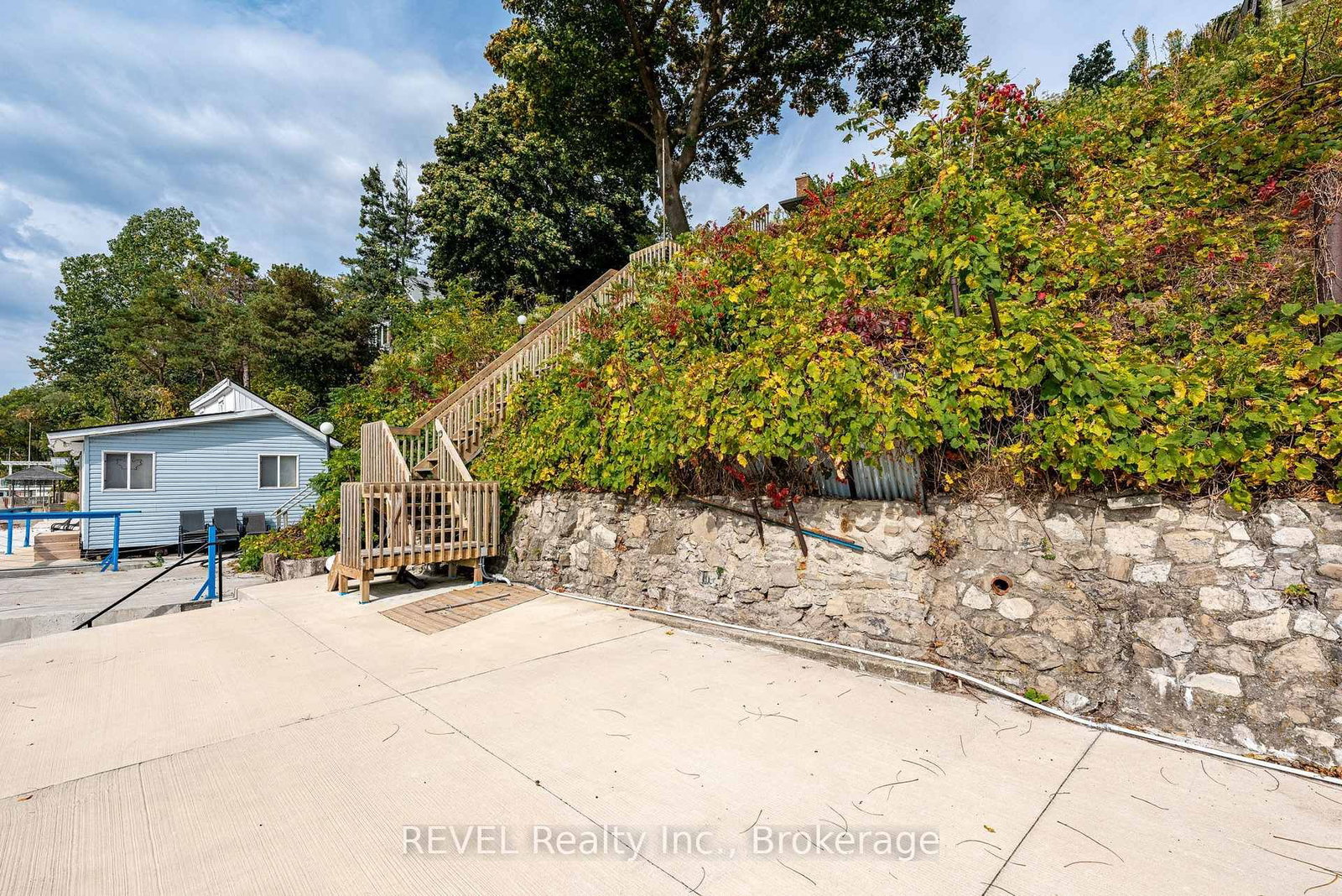 10417 Lakeshore Road • Wainfleet, ON photo 40