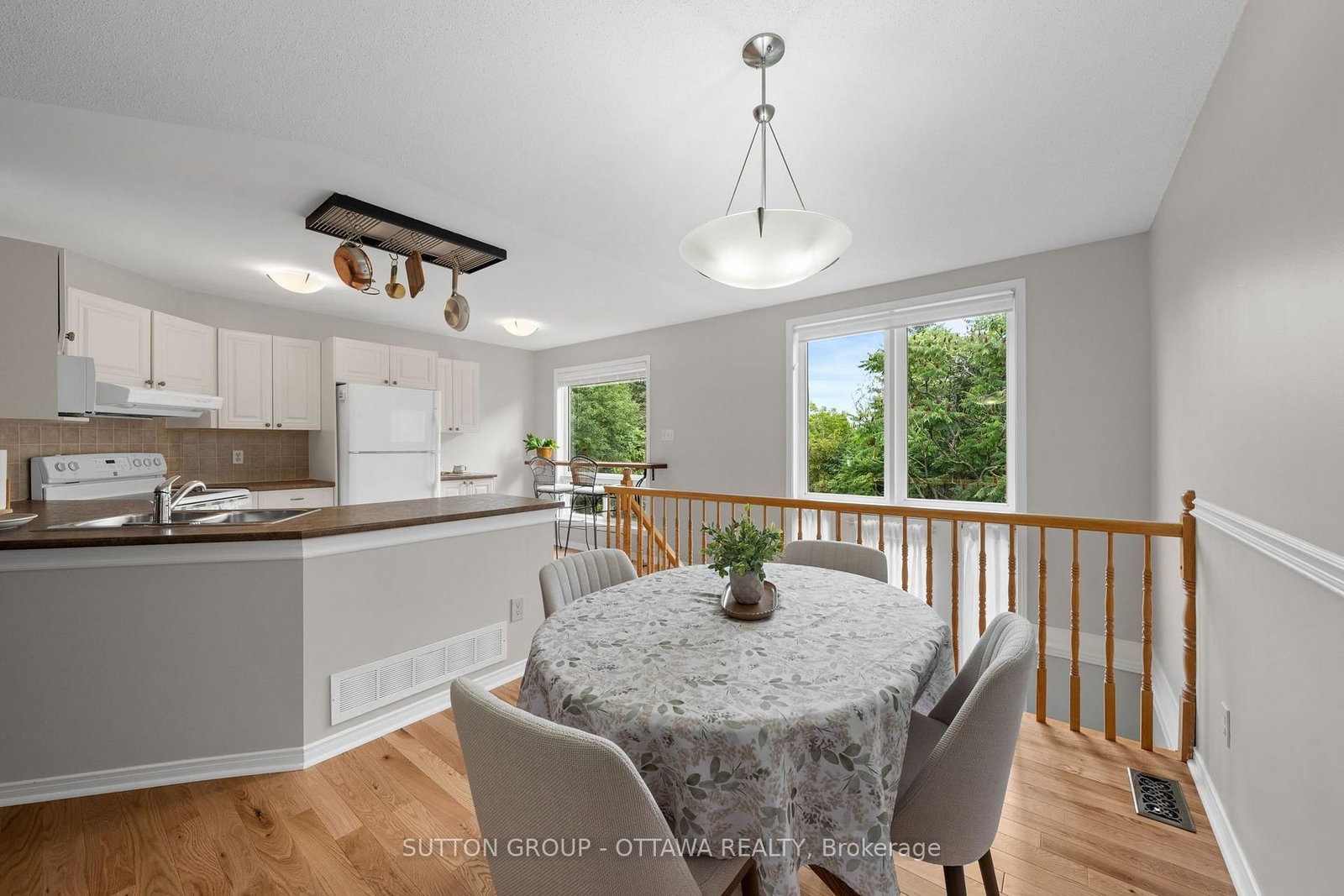 52 Windcrest Court • Ottawa, ON photo 15
