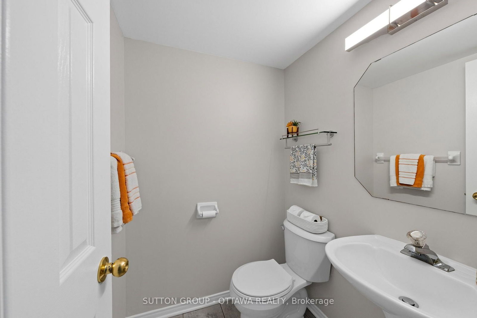 52 Windcrest Court • Ottawa, ON photo 16