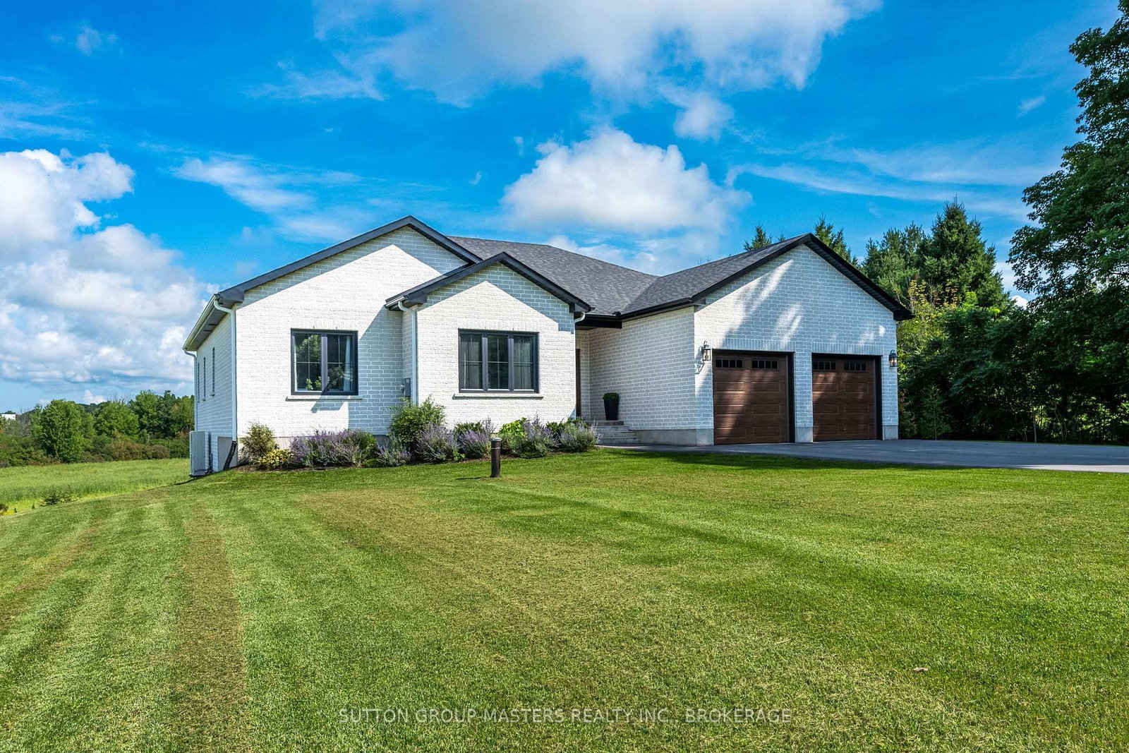 174 Conner Drive • Front of Leeds & Seeleys Bay, ON photo 3