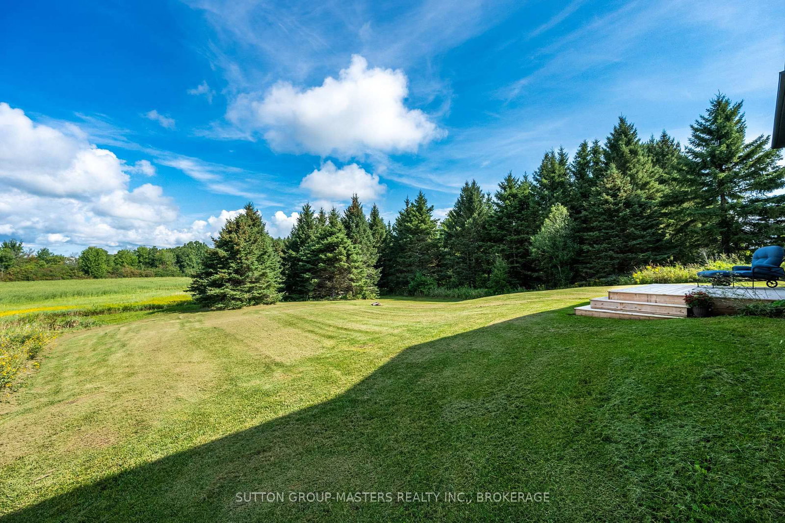 174 Conner Drive • Front of Leeds & Seeleys Bay, ON photo 4