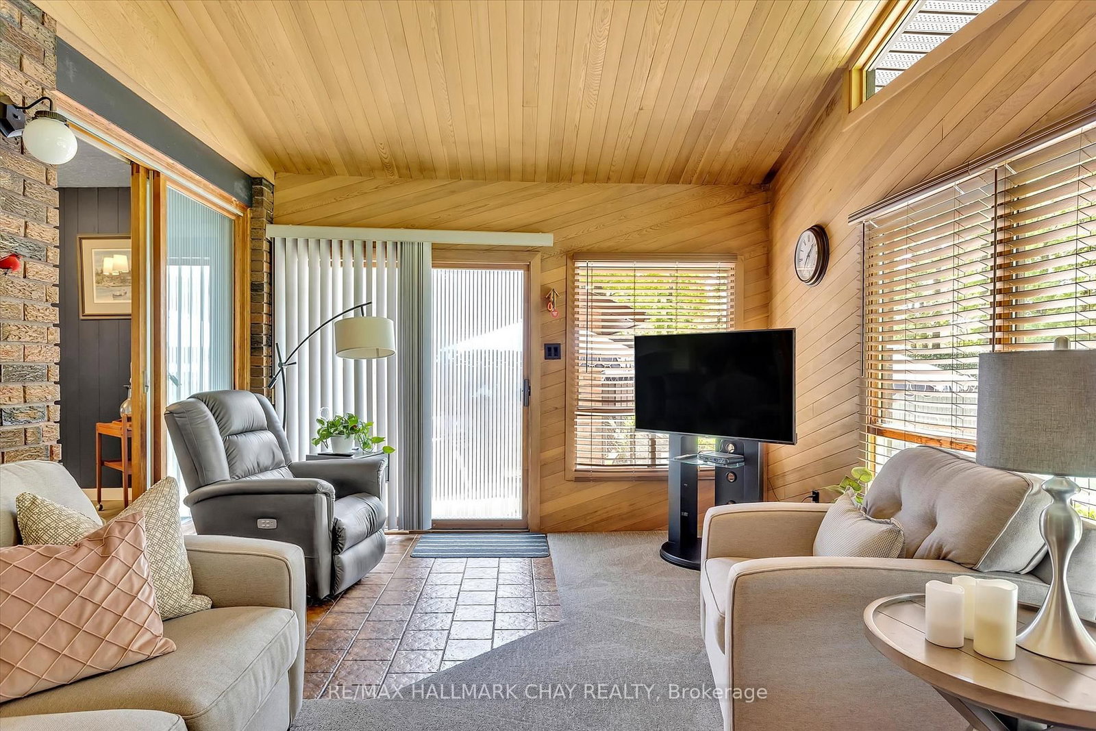 1009 FAIRBAIRN Street • Peterborough, ON photo 14