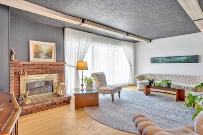 1009 FAIRBAIRN Street • Peterborough, ON photo 3