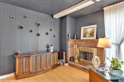 1009 FAIRBAIRN Street • Peterborough, ON photo 5