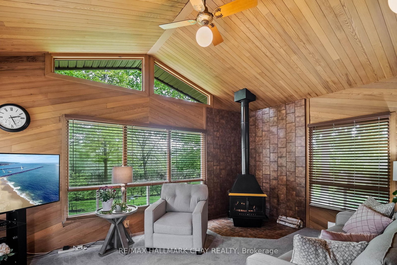 1009 FAIRBAIRN Street • Peterborough, ON photo 9