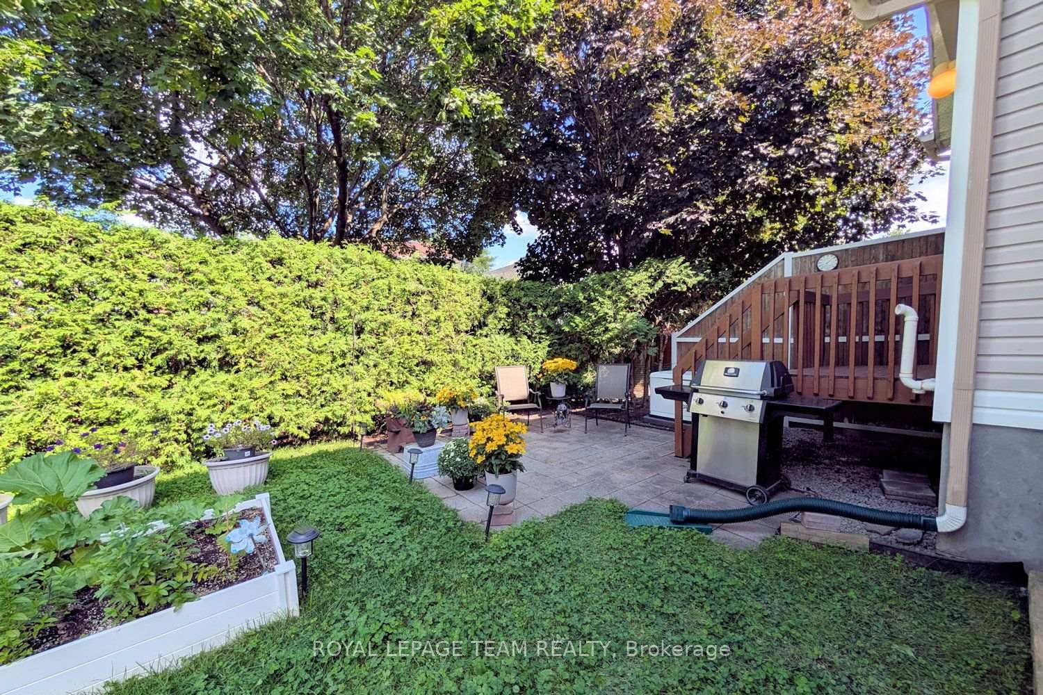 72 Sheppard's Glen Avenue • Ottawa, ON photo 21