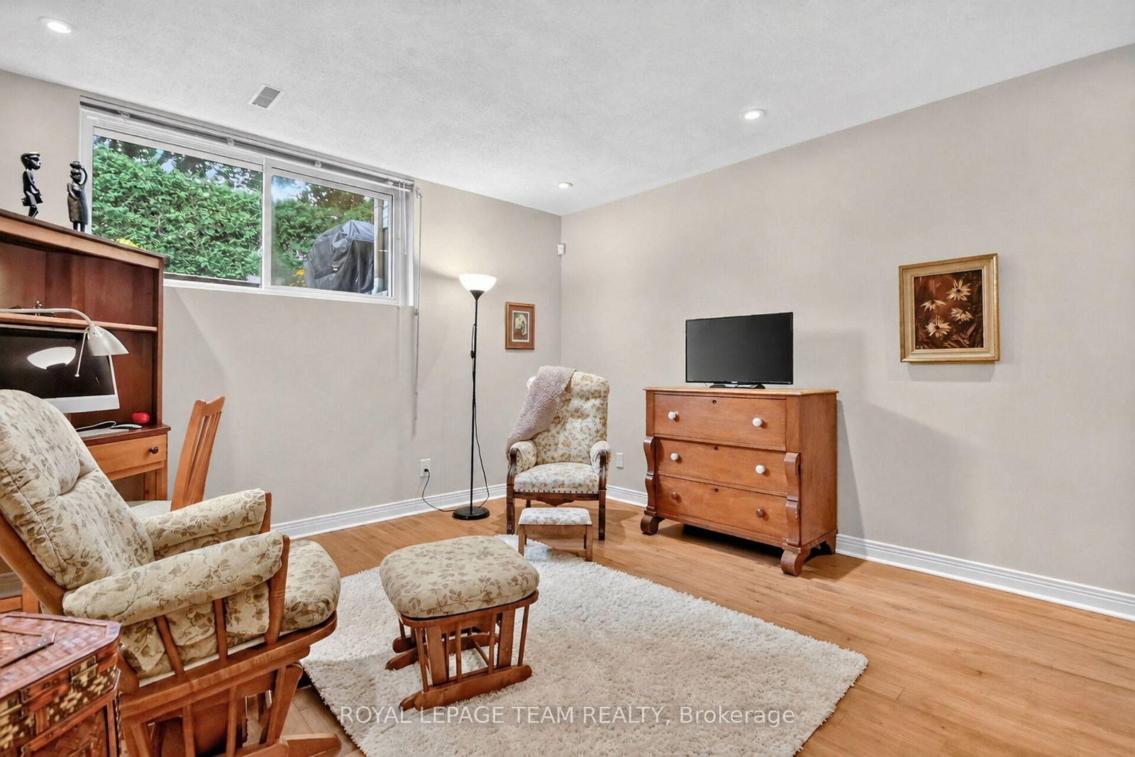 72 Sheppard's Glen Avenue • Ottawa, ON photo 42