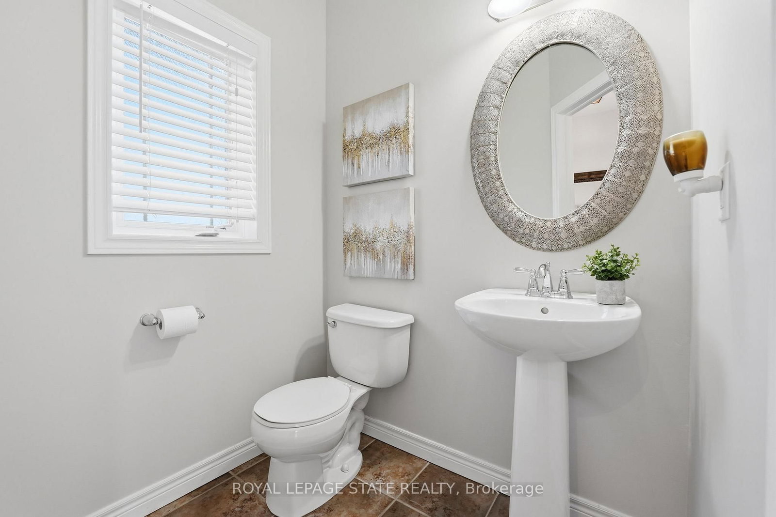 4896 Alexandra Avenue • Lincoln, ON photo 18