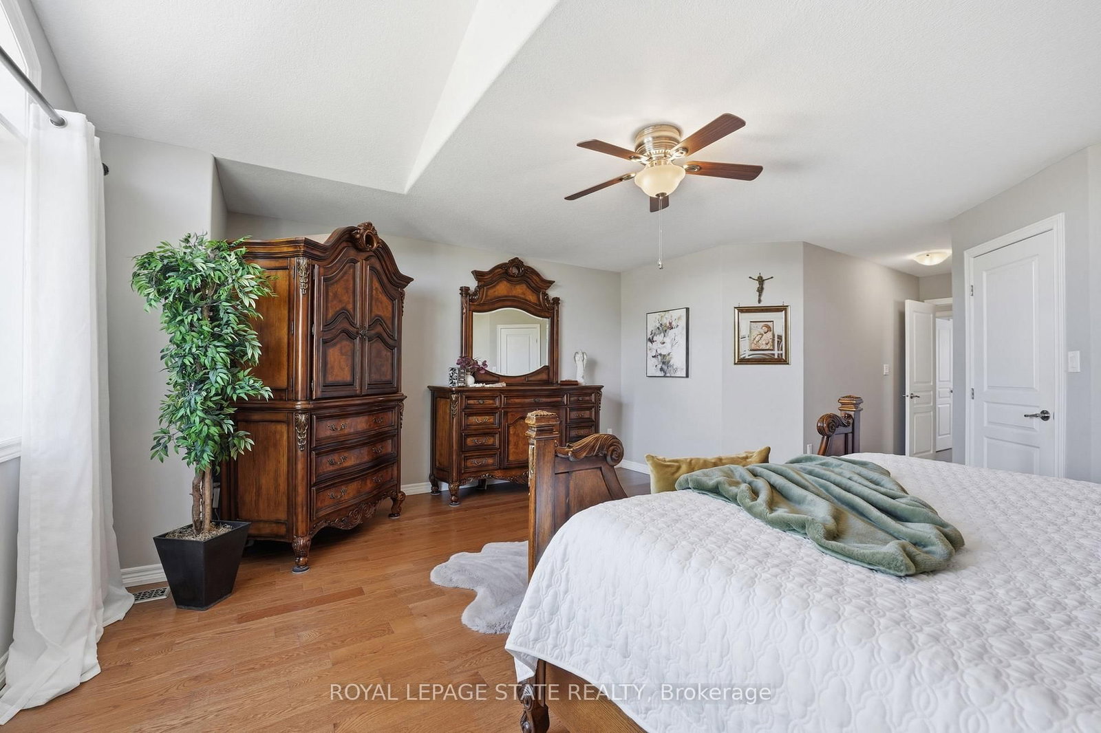 4896 Alexandra Avenue • Lincoln, ON photo 19