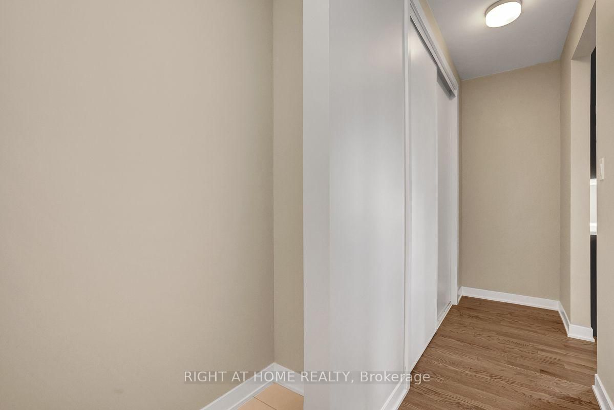 218 Conservancy Drive • Ottawa, ON photo 17