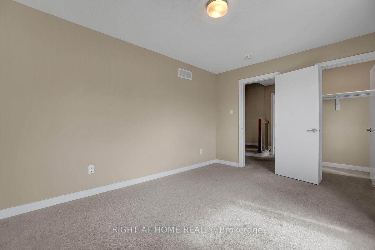 218 Conservancy Drive • Ottawa, ON photo 27
