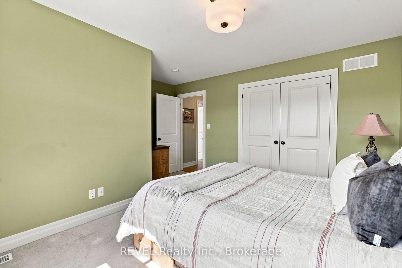 10 Evergreen Lane • Niagara-on-the-Lake, ON photo 29