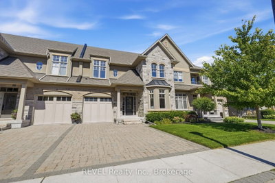 10 Evergreen Lane • Niagara-on-the-Lake, ON photo 3