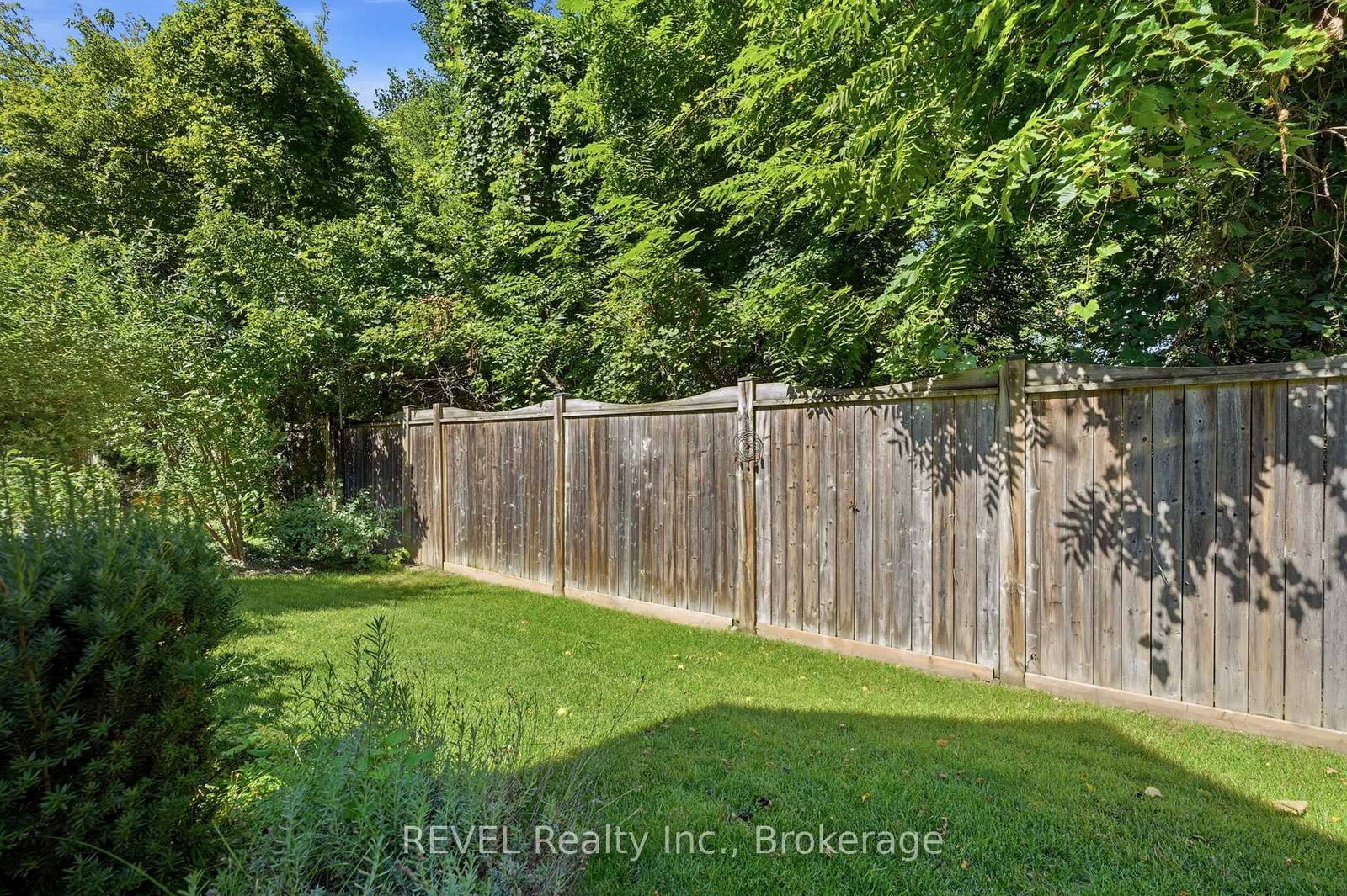 10 Evergreen Lane • Niagara-on-the-Lake, ON photo 44